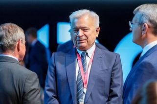 Rosněfť a Lukoil už přišly o miliardy. Sankce obzvlášť tvrdě zasáhly pátého nejbohatšího Rusa - Novinky