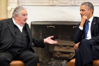 José Mujica byl nejchudším prezidentem světa. Vracel většinu platu, žil na statku a jezdil ojetinou - Médium.cz