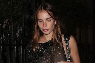 Beckhamova ex na mejdanu Lea DiCapria: Krásná modelka přišla bez podprsenky - Super.cz