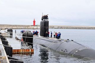 Další americká ponorka dorazila do Jižní Koreje, má za úkol odstrašit KLDR - Novinky