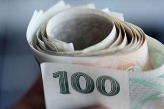 krajskelisty.cz/praha/28557-navazat-inflaci-na-poslanecke-platy-to-by-bylo-v-parlamentu-vylidneno-komentar-stepana-chaba.htm