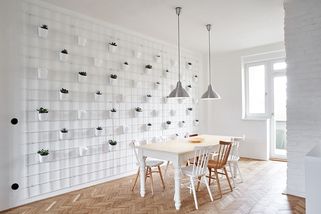 Velká proměna stísněného bytu ve starém domě