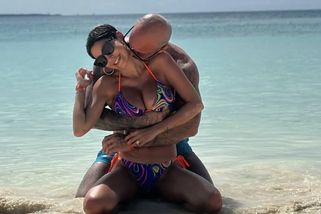 To jsou těla! Erbová v bikinách se svým Kenem vrkají jako dvě hrdličky na Zanzibaru - Super.cz