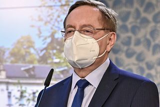 Arenberger: Kdo nebude očkovaný, bude se muset testovat i po prázdninách - Seznam Zprávy