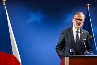 Musíme se zbavit závislosti na Číně, řekl Fiala po summitu. EU prodlouží sankce proti Rusku