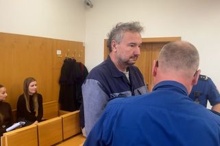 Už byl potrestán dost. Za podvod s ubytovanými uprchlíky žalobkyně politika ušetřila - Novinky