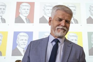 Pavlovi budou radit i Pithart, Schwarzenberg a Žantovský. Zapojí se i Kolář - Novinky