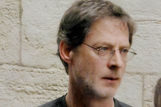 Kam se ztratil Jan Hartl, pan učitel z filmu Pětka s hvězdičkou? Po smrti ženy se stáhl do ústraní, s médii už nemluví