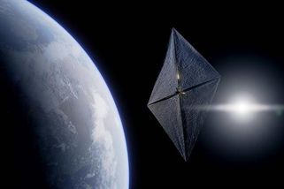 Vzdálené hvězdy jsou na dosah a nepotřebujeme ani palivo. NASA ve vesmíru rozvinula solární plachetnici