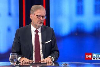Zvládáme jeden problém za druhým. Není důvod ke střídání ve vládě, vzkázal premiér Fiala | CNN Prima News