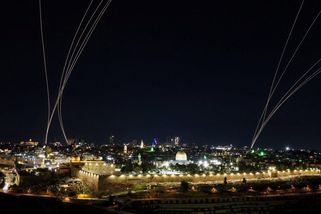 Rusko poskytuje Íránu zpravodajské informace pro útoky na americké síly