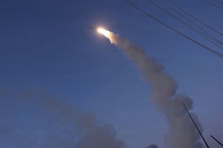 USA vyčerpaly ve válce s Íránem munici na několik let - Novinky