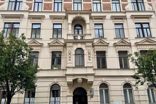 Policisté obvinili žalobkyni. Zpronevěřila mé miliony, tvrdí nevlastní syn - Seznam Zprávy