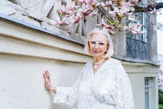 Perfektní módní trik pro seniorky k nám dorazil přímo z Itálie. Češky si ho oblíbily a okamžitě si ním uberou i 10 let