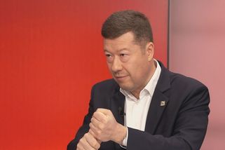 EU vůbec nechce cla zrušit. Potřebuje financovat svou byrokracii, říká Okamura