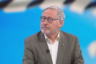 VIDEO: USA neměly čisté svědomí. Proto potlačovaly možnost úniku koronaviru z laboratoře, říká Hostomský