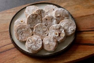 Masarykovo cukroví: Originální recept s lískovými oříšky | Cuketka peče