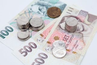 Nová sociální dávka a její (ne)logika: Sto tisíc na účtě stále ve hře, ale dva byty nevadí - Médium.cz