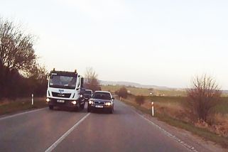 Naboural a ujel od nehody | Odchyceno na dashcam