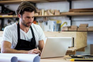 PŘEHLEDNĚ: Firmy, živnostníci i SVJ musejí podat jednotné hlášení o zaměstnancích. Jak na to? - Novinky