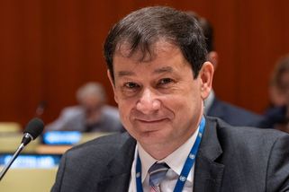 Rusko svolává Radu bezpečnosti. Ukrajinců je pořád míň a vás to nezajímá, obořilo se na Západ - Novinky