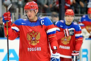 Ovečkin vyrovnal „nepřekonatelný“ rekord Gretzkyho, odmítl střílet do prázdné - Seznam Zprávy