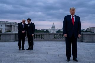 Když si spojenci přestávají rozumět: Macron a Steinmeier varují před rozpadem světového řádu