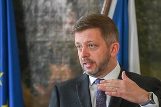 Zneužívání dávek uprchlíky? Děláme víc kontrol pobytu, říká Rakušan - Echo24.cz