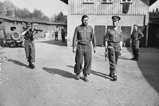 Bestie z Bergen-Belsen aneb krutost dozorce, který byl ale přísným katolíkem