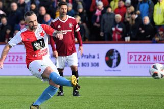 Fotbalový expert to schytává za rýpnutí do Sparty. Televize se distancuje - Sport.cz