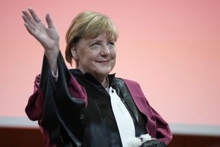 Merkelovou považuje část mateřské strany za nežádoucí osobu - Novinky