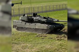 Trapas tanku za 780 milionů v Ostravě. Tak se předváděl, až zdevastoval plot letiště