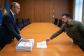 Merz srazil Zelenského ambice. Vstup Ukrajiny do EU v roce 2027? Nereálný