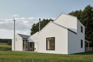 V zeleni! Třígenerační dům s vlastní větrnou elektrárnou - Proženy.cz