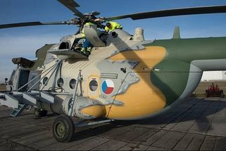 Pomoc proti ruským dronům: do Polska mohou letět vrtulníky z Náměště