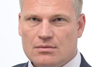 Jan Klein brání Turka a úspěšně manipuluje lidmi. Možné znásilnění neférově zlehčuje - Médium.cz