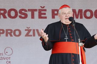 Kardinál Duka vidí čerta i za olympiádou v Paříži - Novinky