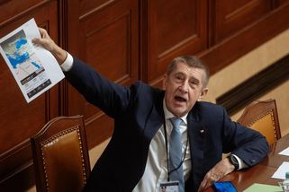 Babiš řekl, kdy si sáhne na zisky ČNB. Michl odhadl, kolik může do rozpočtu poslat