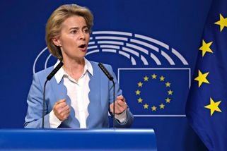 Vrchní kontrolorka EU kritizuje informace o dovolené Ursuly von der Leyenové - Seznam Zprávy