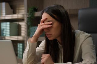 Vidina snadného přivýdělku se rozplynula, při lajkování videí přišla žena o desítky tisíc korun - Novinky