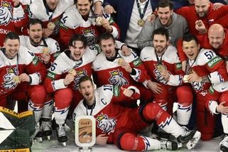 Foto: Neuvěřitelný obrat s USA. Češi mají po 10 letech medaili - Seznam Zprávy