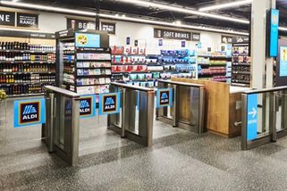 Budeme platit vstupné do obchodu? Supermarket zkouší kontroverzní novinku, zákazníci nadšení nejsou