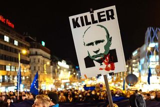 Rusko chce omezit právo českých občanů, varuje generál. A vykreslil třaskavý scénář