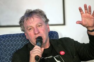 Absurdně levný benzín? Nad výroky europoslance za TOP 09 kroutí hlavou i zástupci ODS