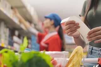 Drahé potraviny v Česku? EU řeší skrytý trik výrobců, který brání dovozu levnějšího zboží