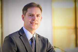 Stát zlikvidoval vakcíny za cca 250 milionů korun. Do ČR míří další dodávky. Právník Ondřej Dostál řekl, jak hospodaří Válkův rezort