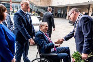 Zeman naposledy v regionech. Náměstek ústeckého hejtmana s ním odmítl jít na oběd — HlídacíPes.org