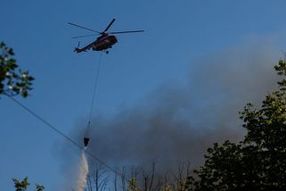 ONLINE: V Rusku hoří další ropná rafinérie. Požár způsobil útok dronů, Kyjev se zatím nevyjádřil