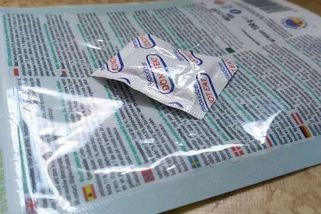 Odborníci: Lidé si pletou sáčky s absorbérem kyslíku s kořenicí přísadou