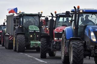 Protesty zemědělců s traktory zcela zablokují Prahu. Nastane dopravní kolaps
